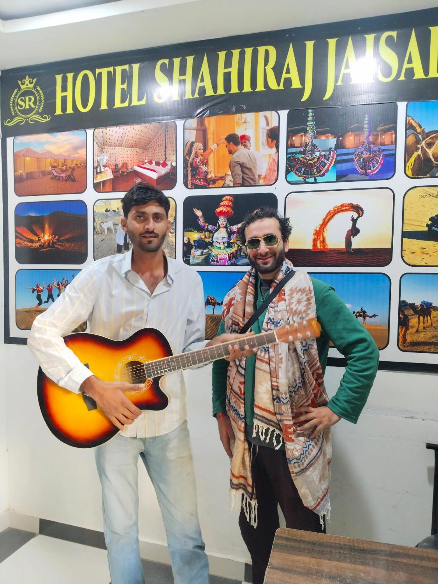 Hotel Shahiraj 斋沙默尔 外观 照片